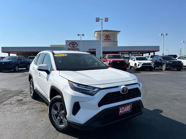 2024 Toyota RAV4 XLE