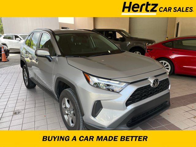 2024 Toyota RAV4 XLE