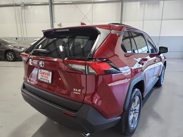 2024 Toyota RAV4 XLE