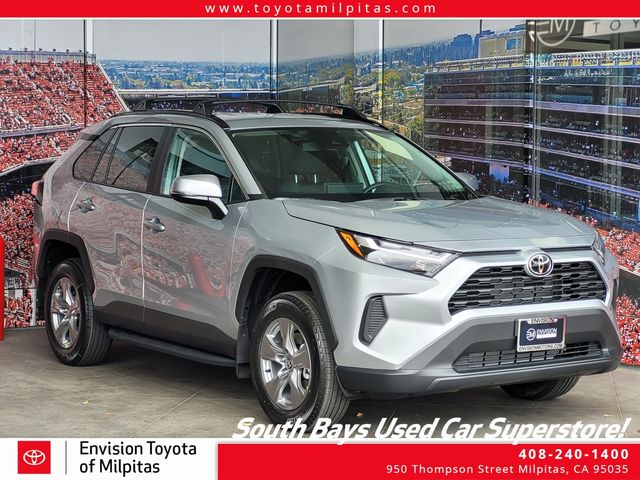 2024 Toyota RAV4 XLE