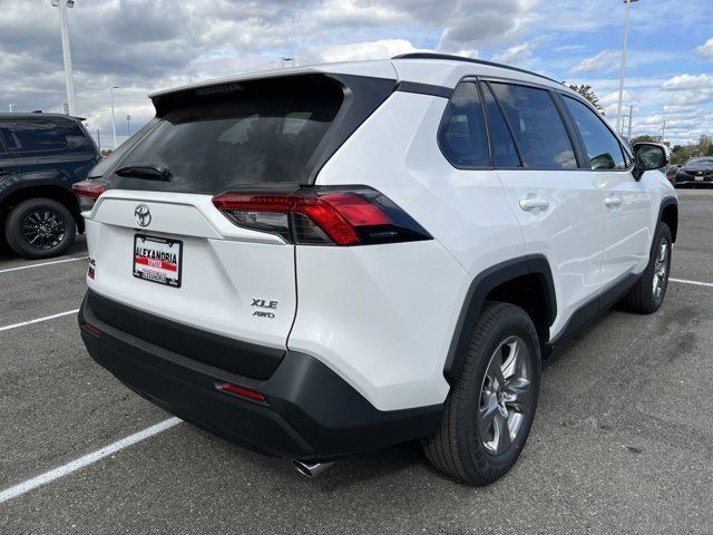 2024 Toyota RAV4 XLE