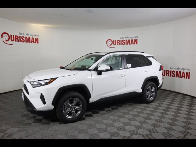 2024 Toyota RAV4 XLE