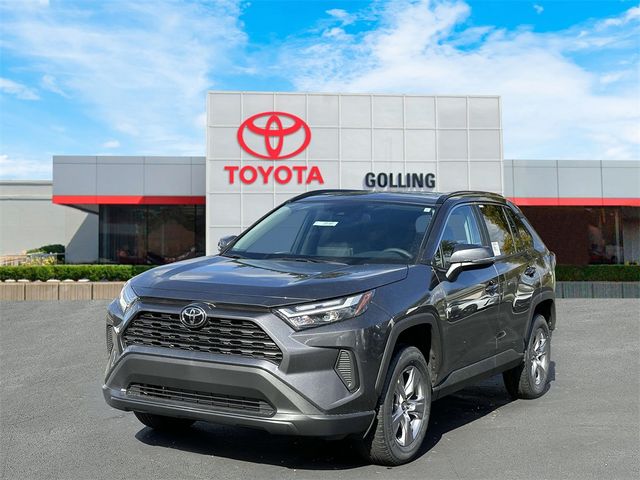 2024 Toyota RAV4 XLE