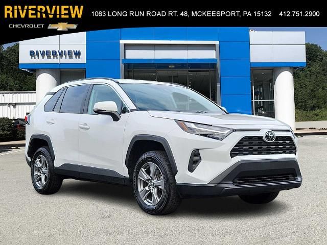 2024 Toyota RAV4 XLE