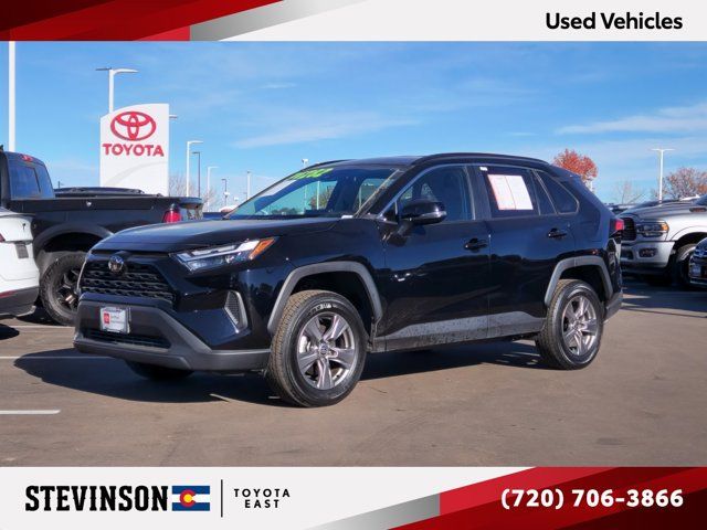 2024 Toyota RAV4 XLE