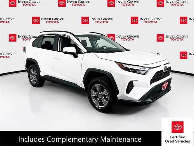 2024 Toyota RAV4 XLE