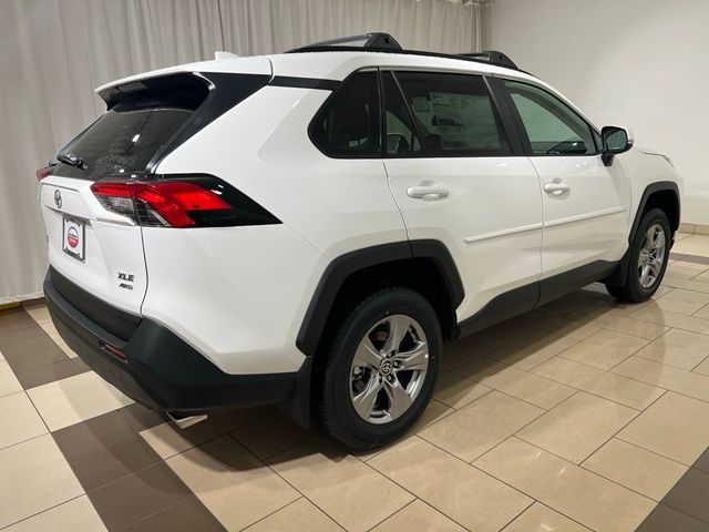 2024 Toyota RAV4 XLE