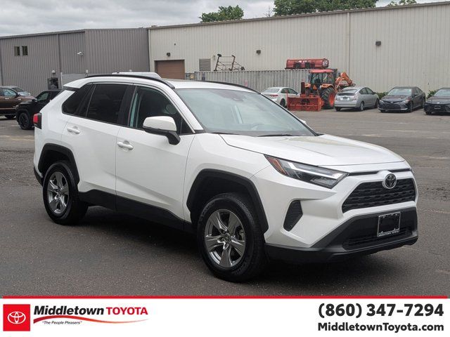 2024 Toyota RAV4 XLE