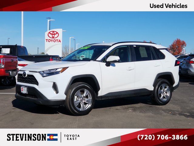 2024 Toyota RAV4 XLE