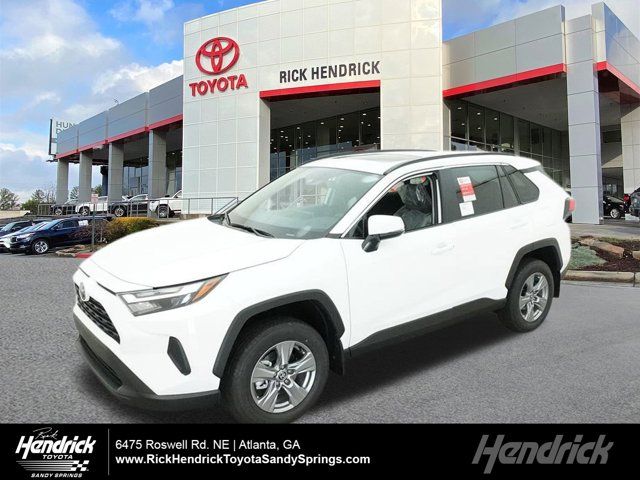 2024 Toyota RAV4 XLE