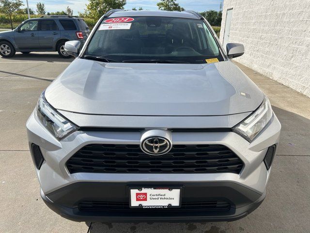 2024 Toyota RAV4 XLE