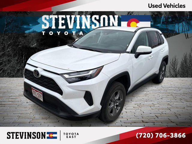 2024 Toyota RAV4 XLE