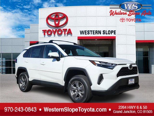 2024 Toyota RAV4 XLE