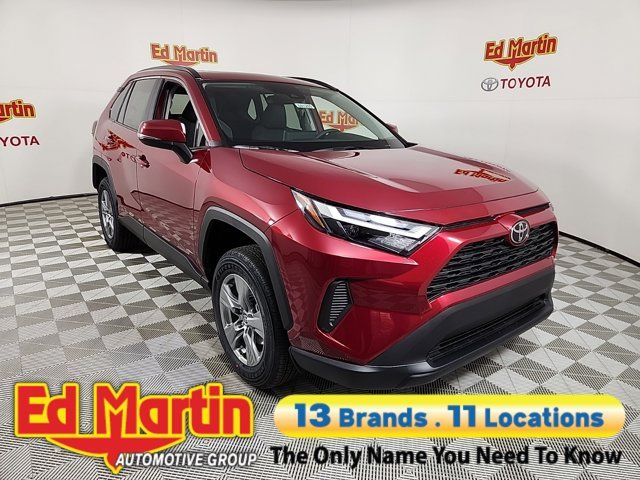 2024 Toyota RAV4 XLE