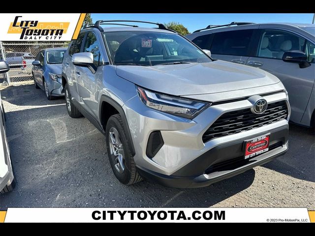 2024 Toyota RAV4 XLE