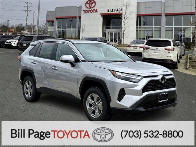 2024 Toyota RAV4 XLE