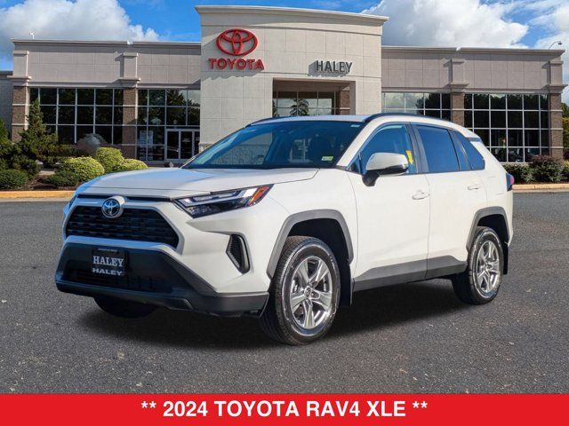 2024 Toyota RAV4 XLE