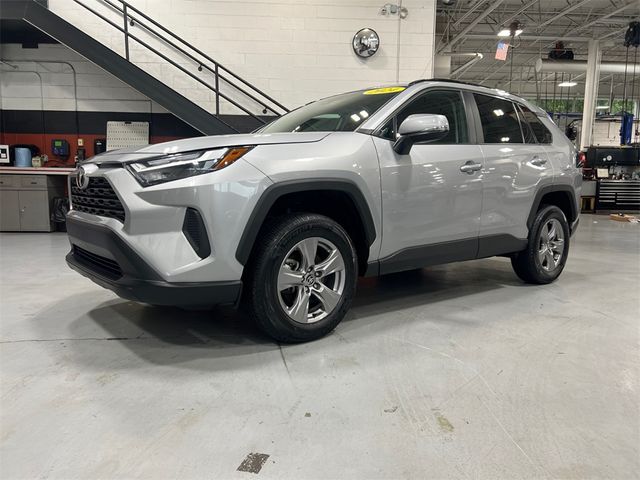 2024 Toyota RAV4 XLE