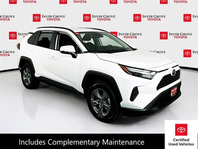 2024 Toyota RAV4 XLE