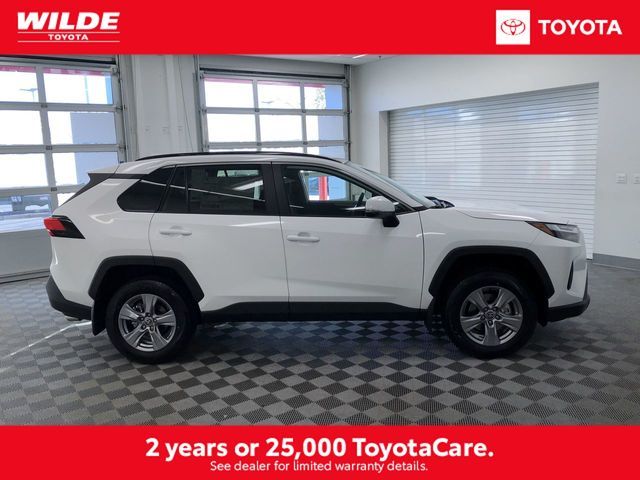 2024 Toyota RAV4 XLE