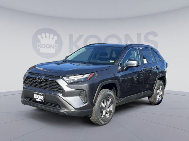 2024 Toyota RAV4 XLE