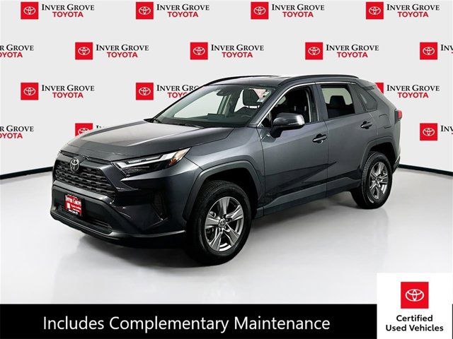 2024 Toyota RAV4 XLE