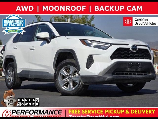 2024 Toyota RAV4 XLE