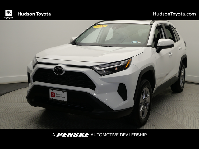 2024 Toyota RAV4 XLE