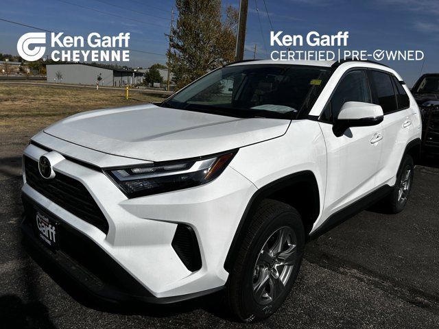 2024 Toyota RAV4 XLE