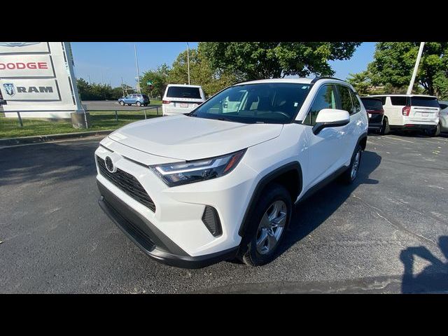 2024 Toyota RAV4 XLE