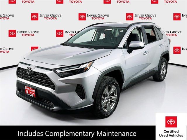 2024 Toyota RAV4 XLE