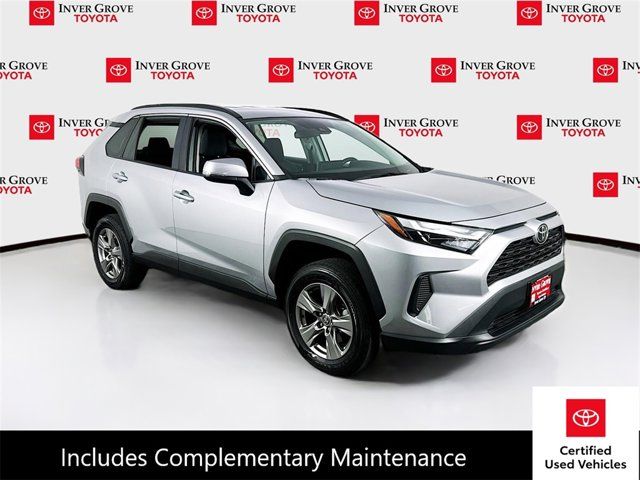 2024 Toyota RAV4 XLE