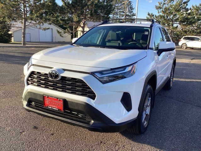 2024 Toyota RAV4 XLE