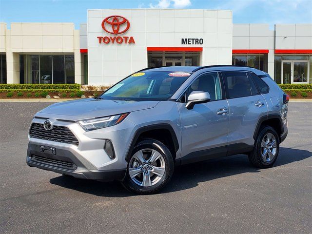 2024 Toyota RAV4 XLE