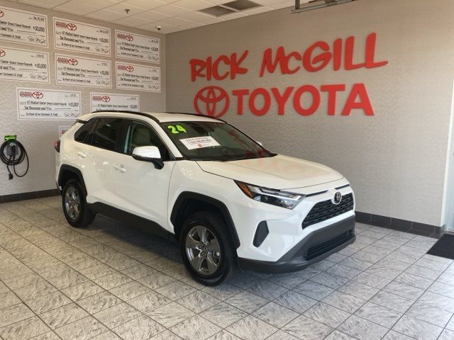 2024 Toyota RAV4 XLE