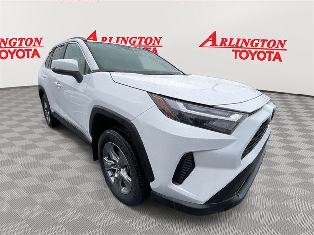 2024 Toyota RAV4 XLE