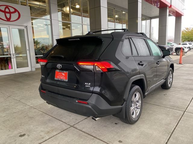 2024 Toyota RAV4 XLE