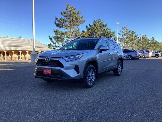 2024 Toyota RAV4 XLE