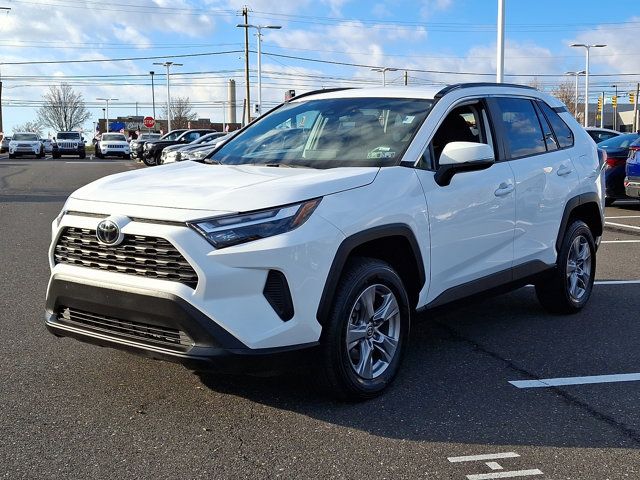 2024 Toyota RAV4 XLE