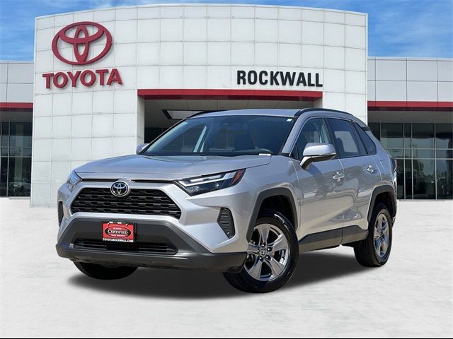 2024 Toyota RAV4 XLE