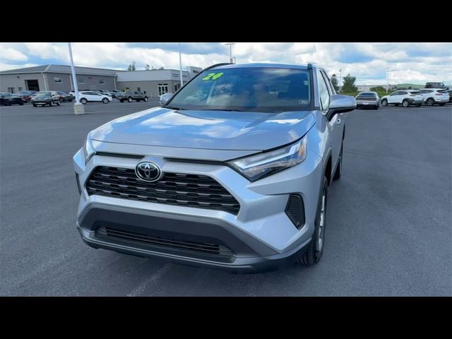 2024 Toyota RAV4 XLE