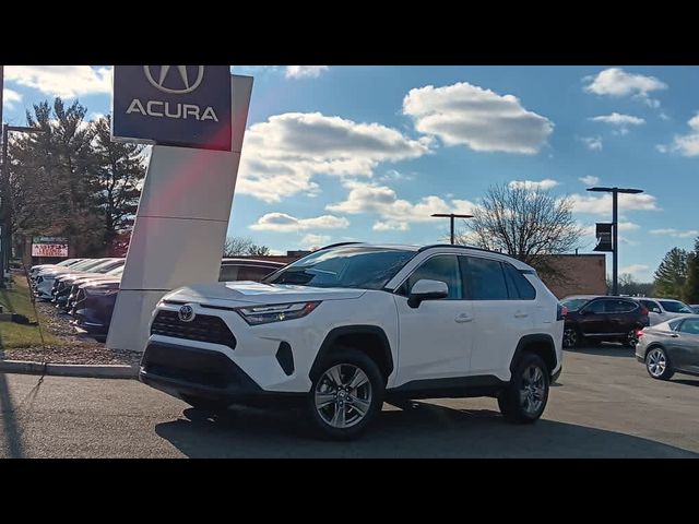 2024 Toyota RAV4 XLE