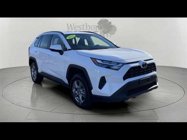 2024 Toyota RAV4 XLE