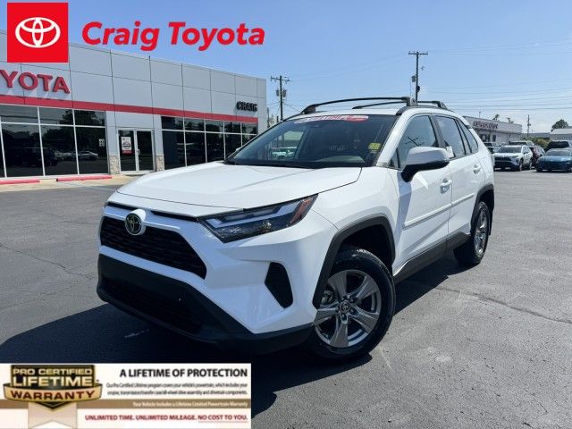 2024 Toyota RAV4 XLE