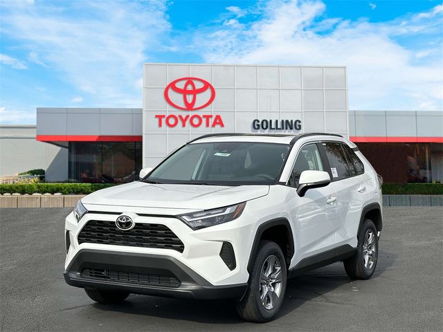 2024 Toyota RAV4 XLE