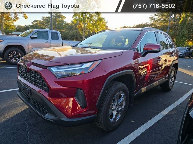 2024 Toyota RAV4 XLE