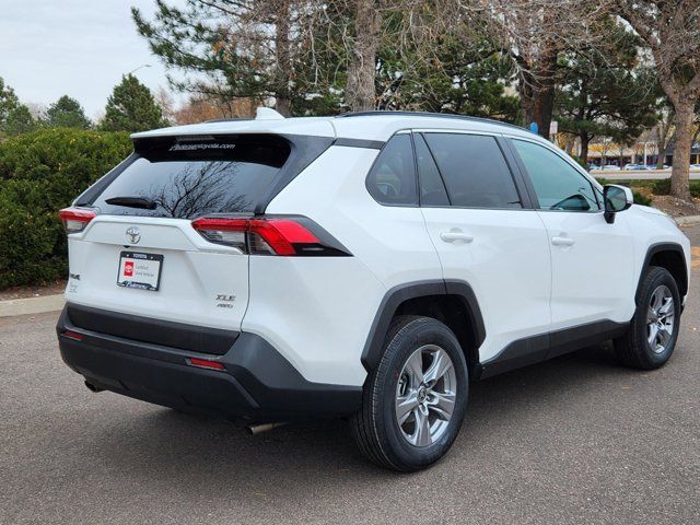 2024 Toyota RAV4 XLE