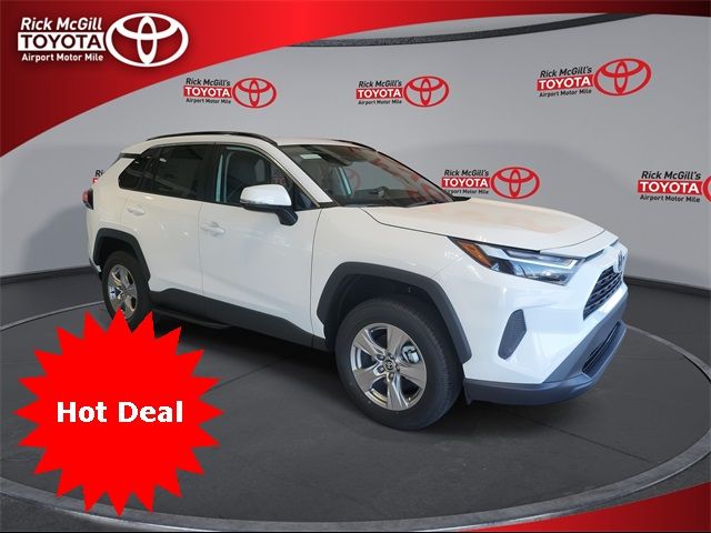 2024 Toyota RAV4 XLE