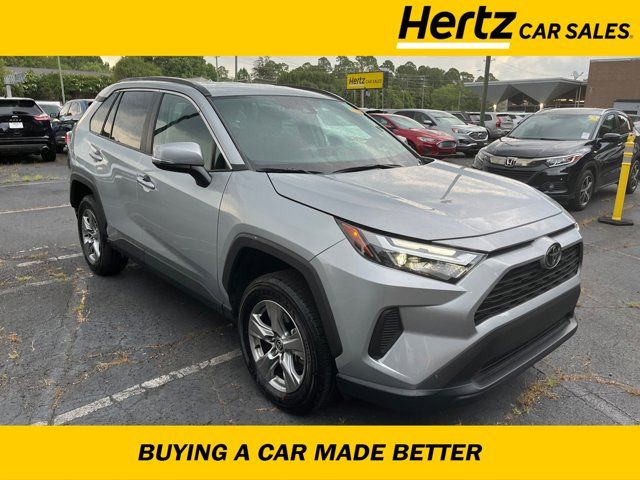 2024 Toyota RAV4 XLE