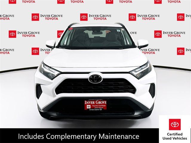 2024 Toyota RAV4 XLE